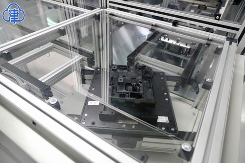 經(jīng)緯恒潤(rùn)ZCU百萬(wàn)臺(tái)下線(xiàn)，天津智能工廠(chǎng)創(chuàng)行業(yè)新紀(jì)錄